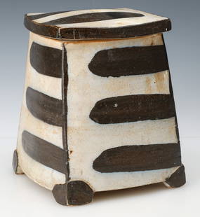 Michael Simon (American, 1947-2021) Art Pottery "Persian Box": Michael Simon (American, 1947-2021) Art Pottery "Persian Box", stamped "78" on leg, salt glaze stoneware. Size: 5.5'' x 8'' x 8'' (14 x 20 x 20 cm). ex Private Collection, Philadelphia, PA.