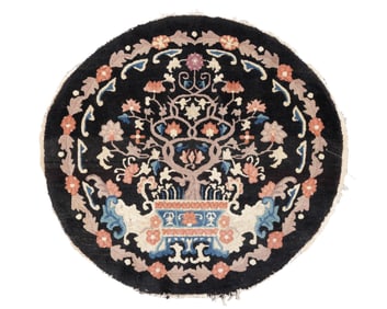 Round Chinese Art Deco Small Rug, Ca. 1930, 2'5'' x 2'5''