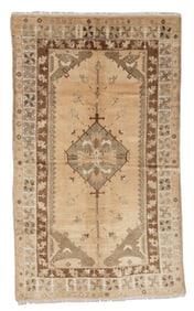 Oushak Rug, Turkey, Mid 20th C., 5'1'' x 8'4''