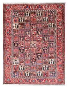 Bakhtiari Rug, Persia, Mid 20th C., 10'2'' x 13'2''