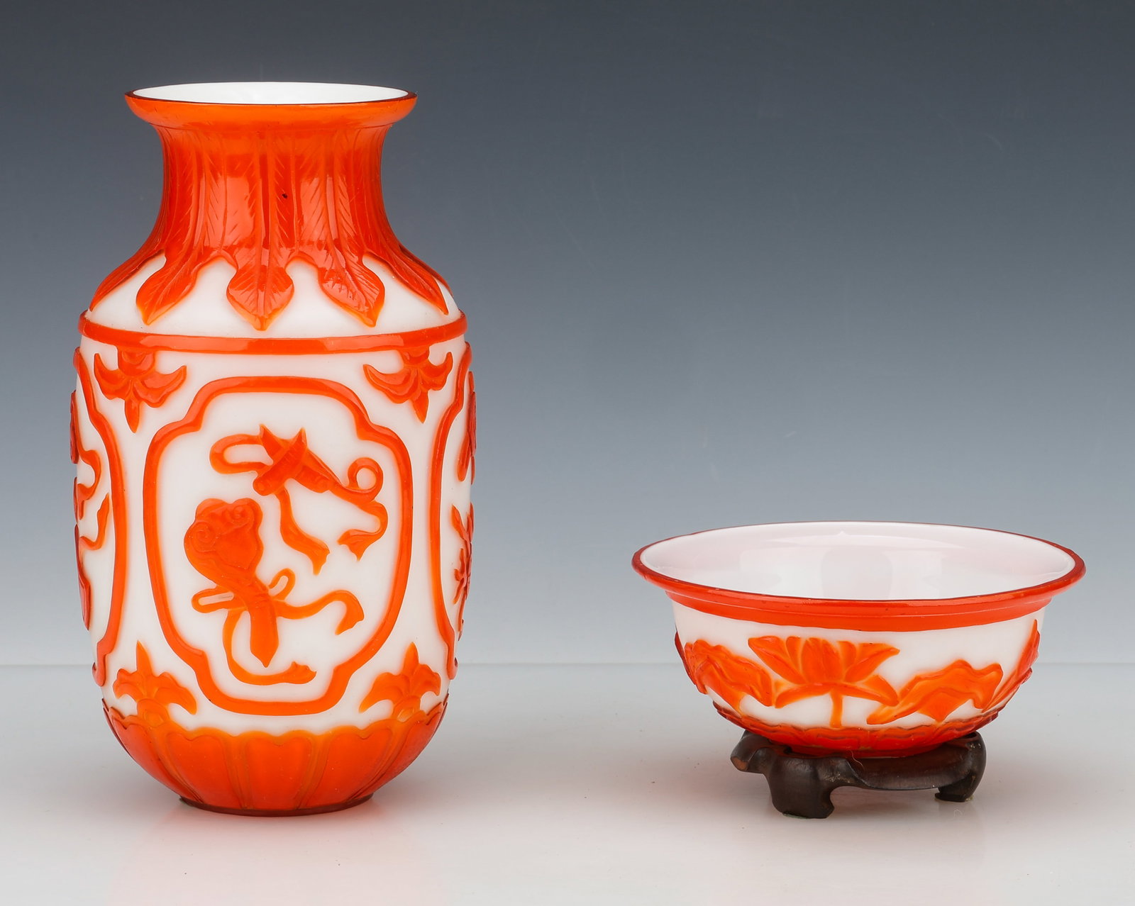 Chinese Peking Glass Vase and Bowl, Late Qing Dynasty to Republic Period: Chinese Peking Glass Vase and Bowl, Late Qing Dynasty to Republic Period. Sizes: 1) 3.5'' x 6.5'' x 6.5'' (9 x 17 x 17 cm); 2) 10'' x 5'' x 5'' (25 x 13 x 13 cm). Provenance: Private Philadelphia Esta