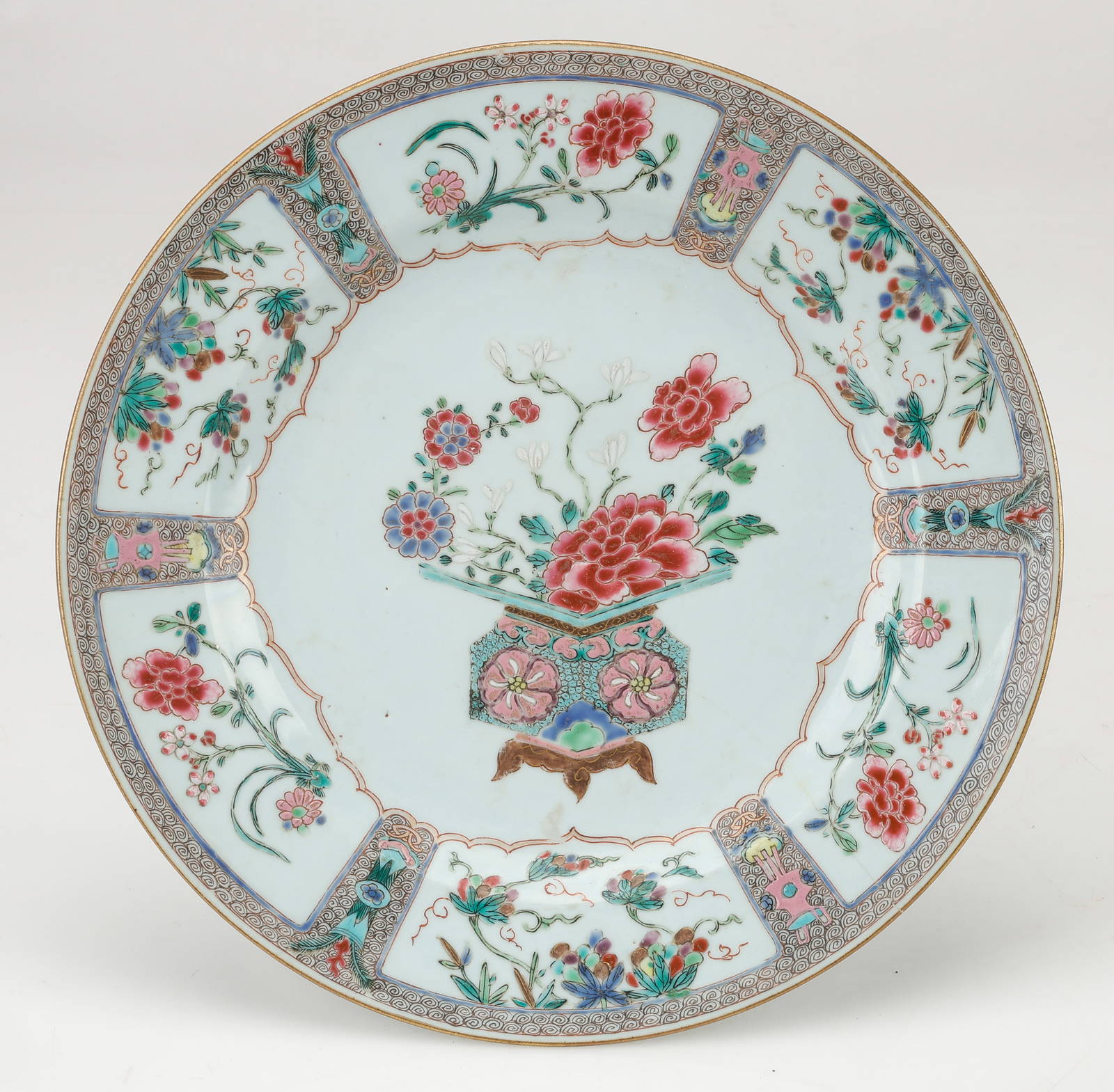 Chinese Porcelain Famille Rose Plate, Yongzheng/ Qianlong, 18th C.