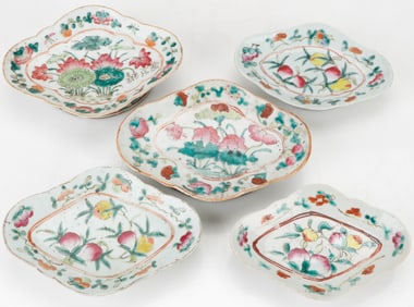 5 Chinese Famille Rose Quatrefoil Footed Dishes, 19th C.