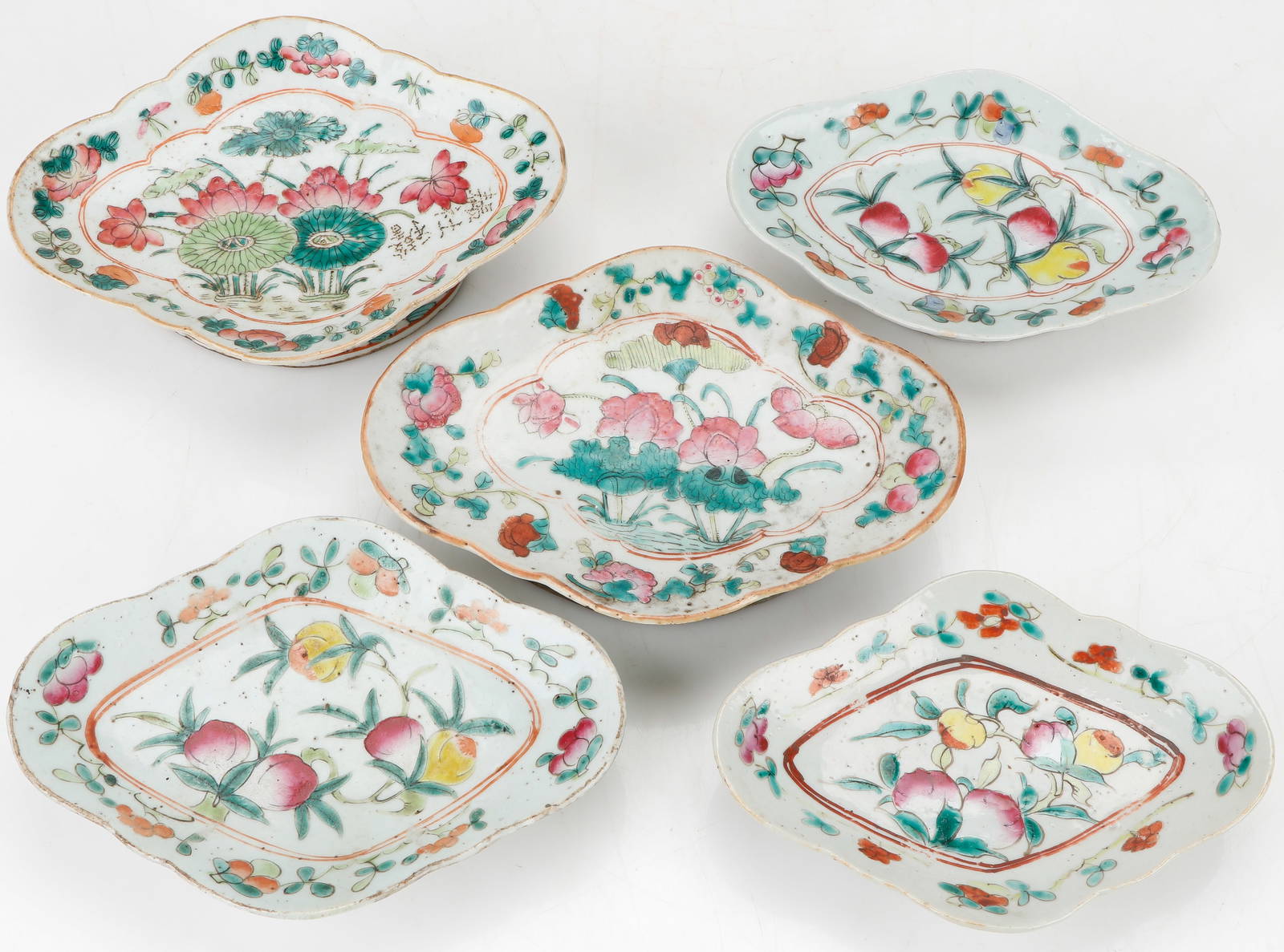 5 Chinese Famille Rose Quatrefoil Footed Dishes, 19th C.