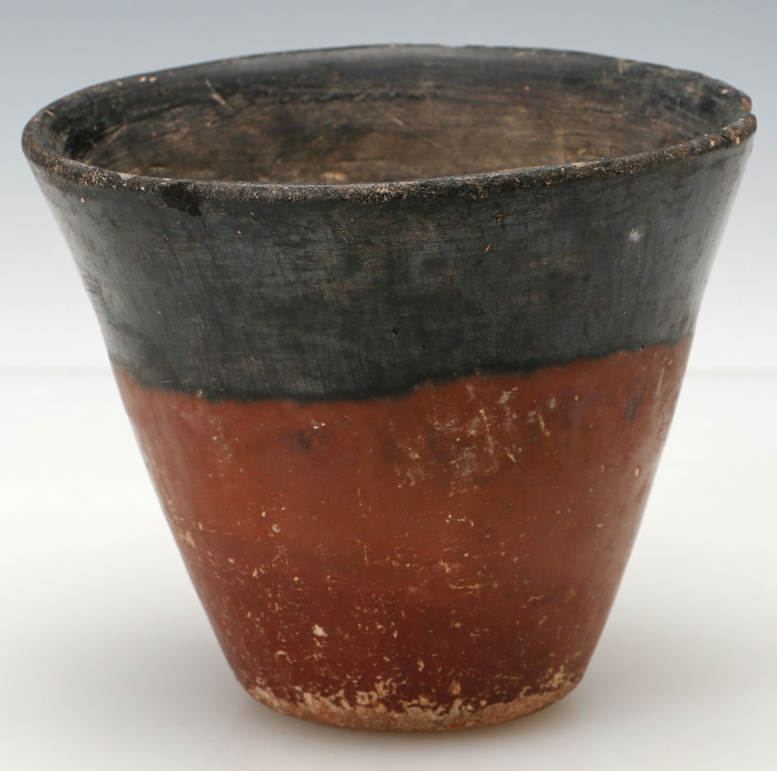 Pre-Dynastic Egyptian Naqada Black-Top Pottery (B-Ware) Beaker (1 of 7)