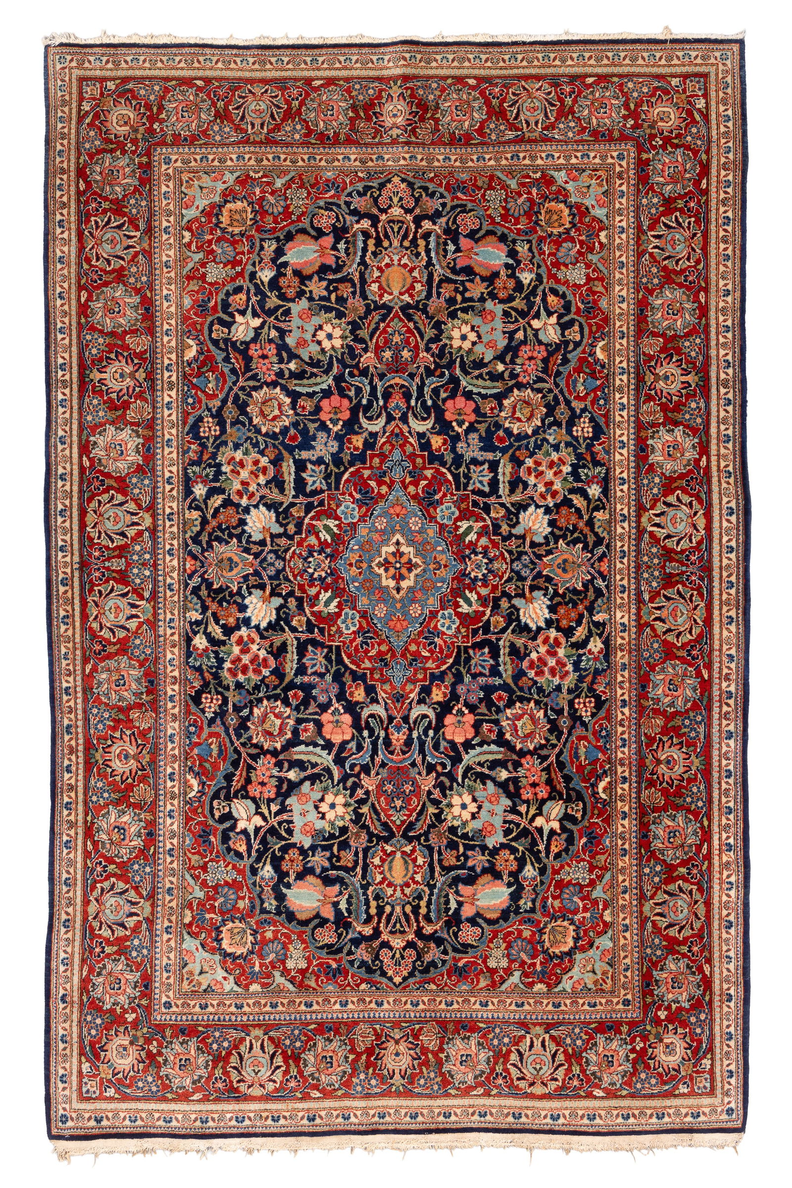 Kashan Rug, Persia, Ca. 1940, 4'5'' x 7'0'': Kashan Rug, Persia, Ca. 1940, 4'5'' x 7'0'' (135 x 213 cm). Weight: 18 lbs. Material: wool pile, cotton warp, cotton weft.