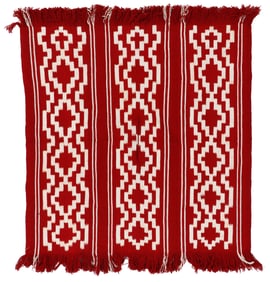 Mapuche Macun Poncho, Chile or Argentina, 20th C.