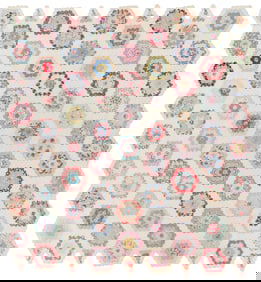 Grandmother's Flower Garden Pieced Quilt, Early 20th C.