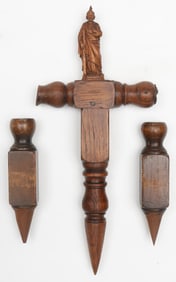 Gothic Style Vampire Slayer Hammer with 2 Stakes