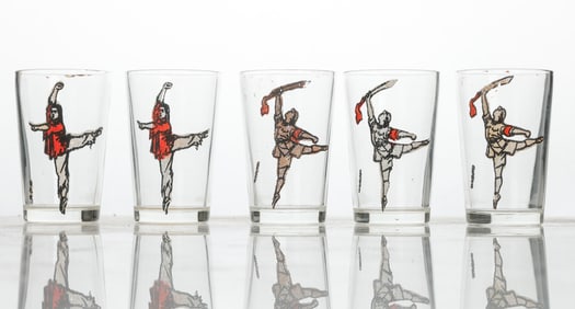 5 Glasses Of The Chinese Cultural Revolution