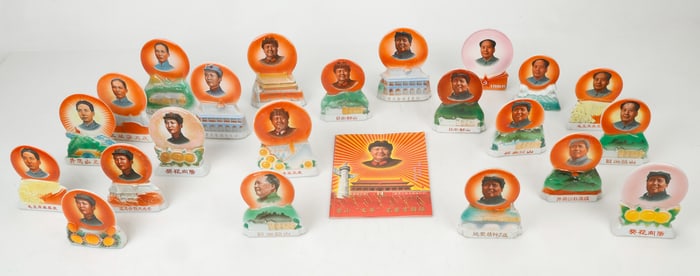 22 Ceramic Medallions Celebrating Chairman Mao
