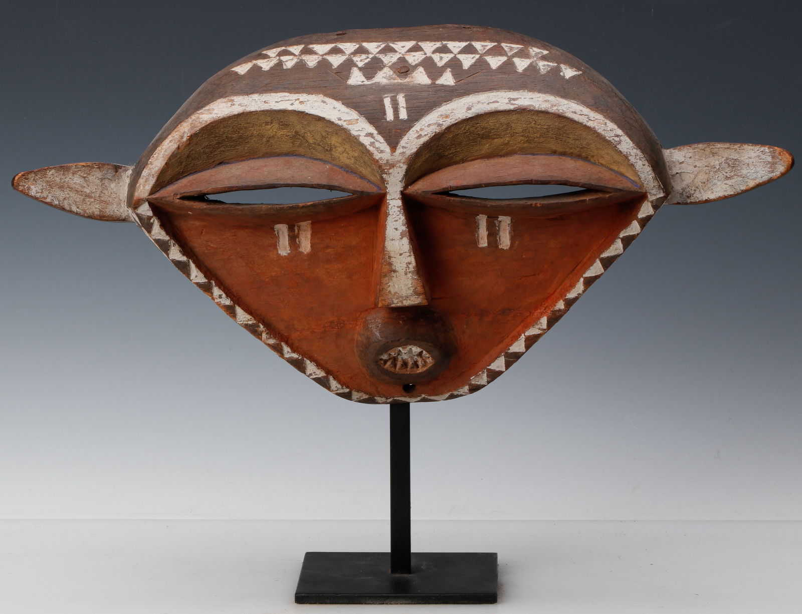 African Pende Carved Wood Bull Mask, Eastern Pende, DRC/Zaire (1 of 4)
