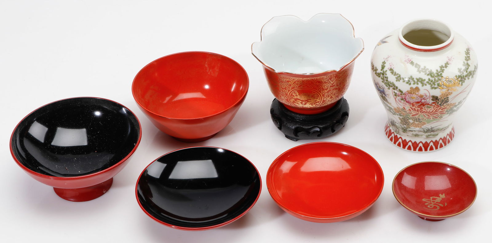 Collector's Lot Of Asian Lacquerware And Pottery (1 of 5)