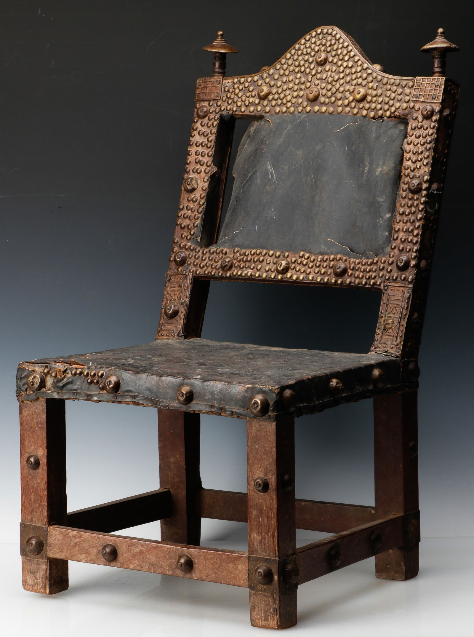 Early Akan Prestige Asipim Chair, Ghana (1 of 4)