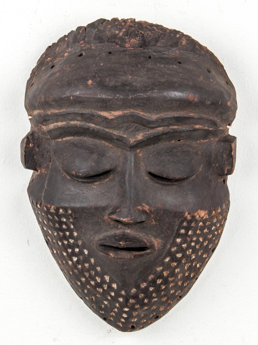 African Pende Mask: African Pende Mask. Carved wood. Size: 13" x 9" x 4". Provenance: Max Garb, Chicago, Illinois.