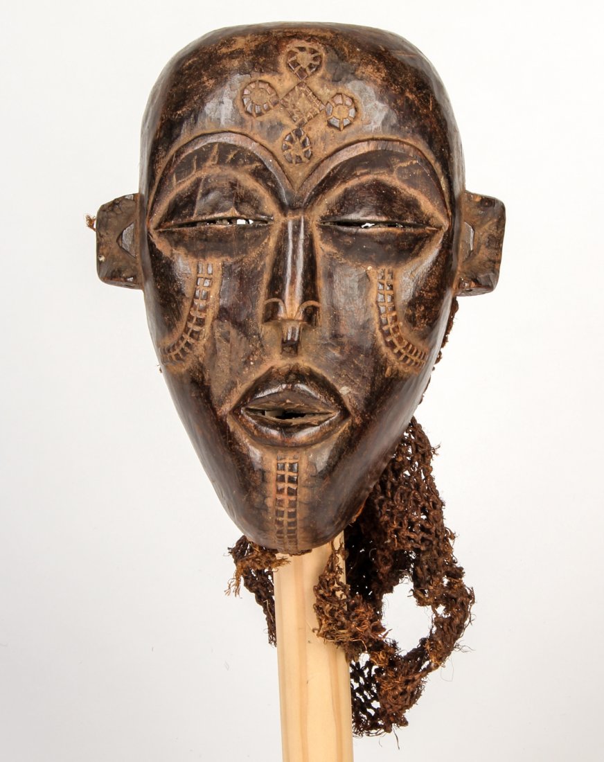 African Pende Mask: African Pende Mask. Carved wood, fiber. Size: 9" x 7" x 3". Provenance: Max Garb, Chicago, Illinois.