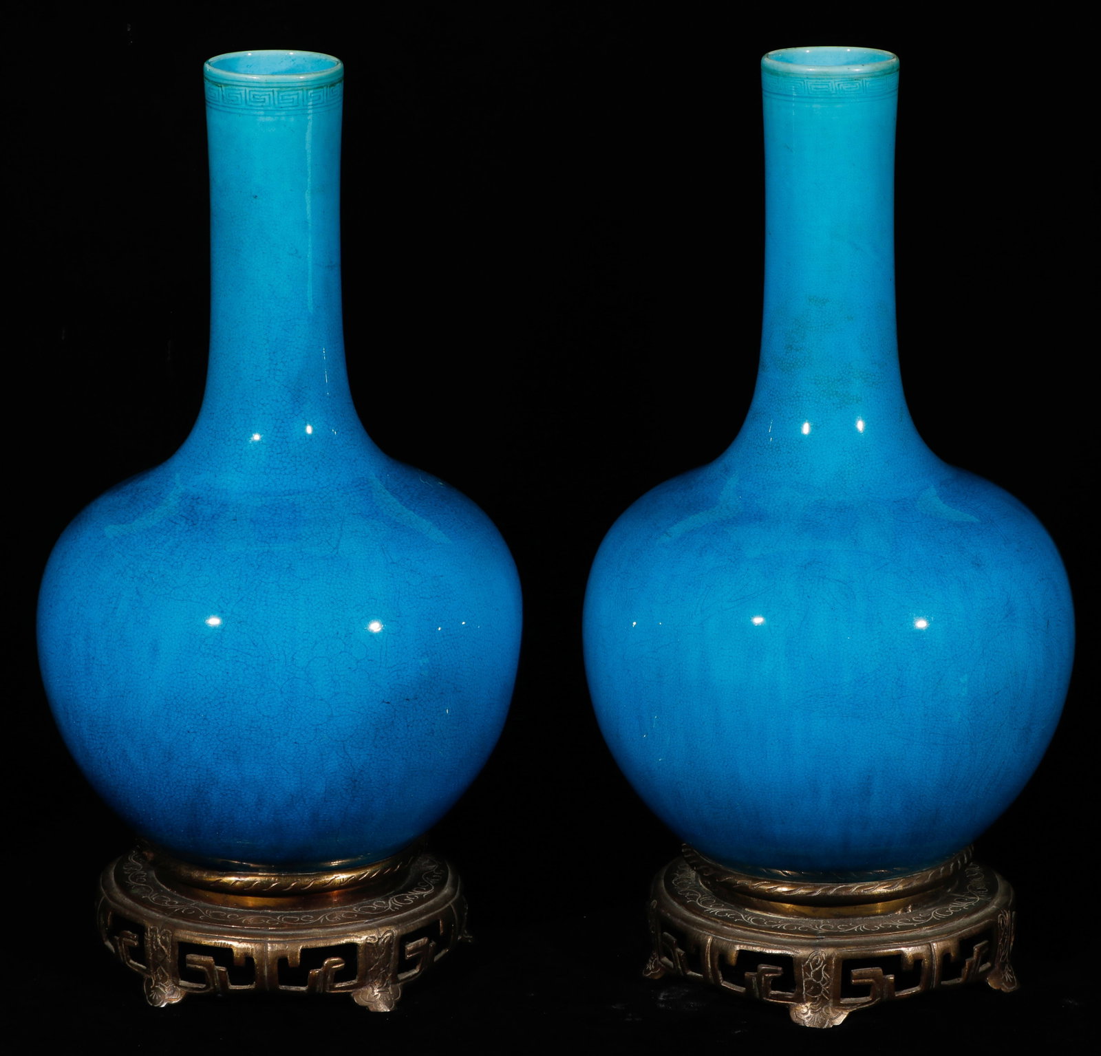 Rare Pair of Chinese Turquoise Glazed Bottle Neck Vases, 19th Century (1 of 5)