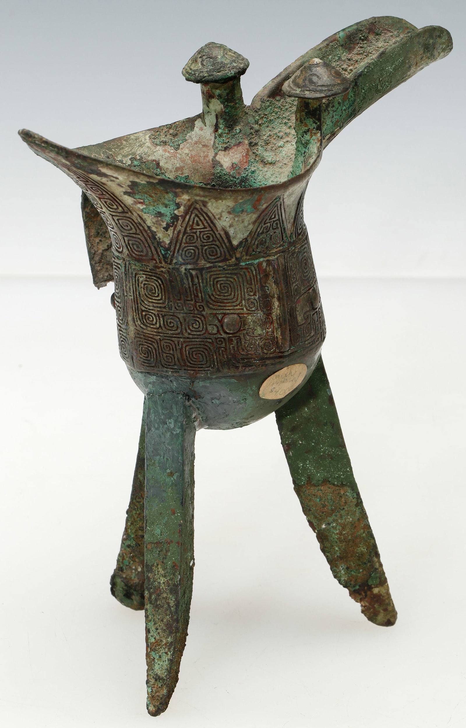Archaistic Bronze Ritual Wine Vessel (Jue). Shang Dynasty (1 of 5)