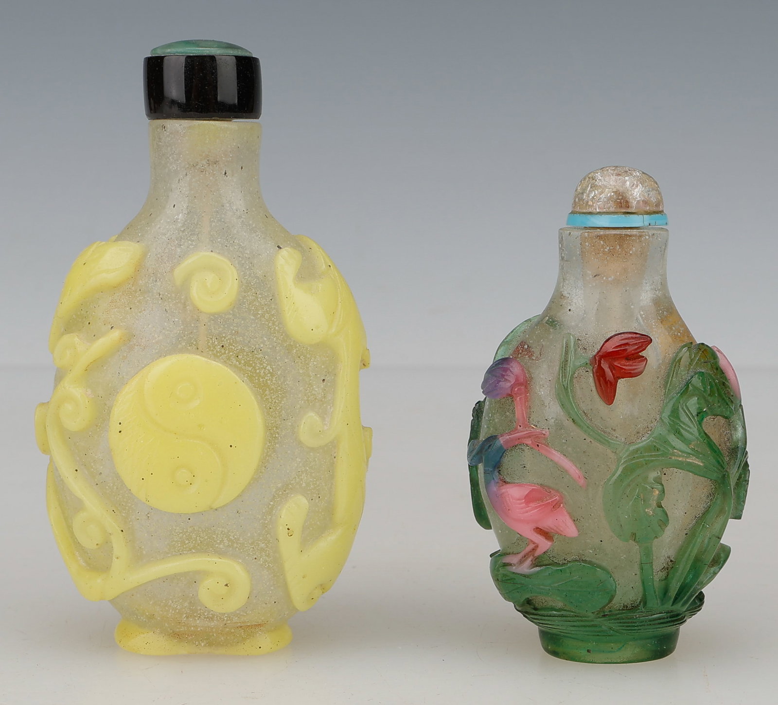 2 Chinese Peking Glass Overly Snuff Bottles, 19th Century (1 of 4)