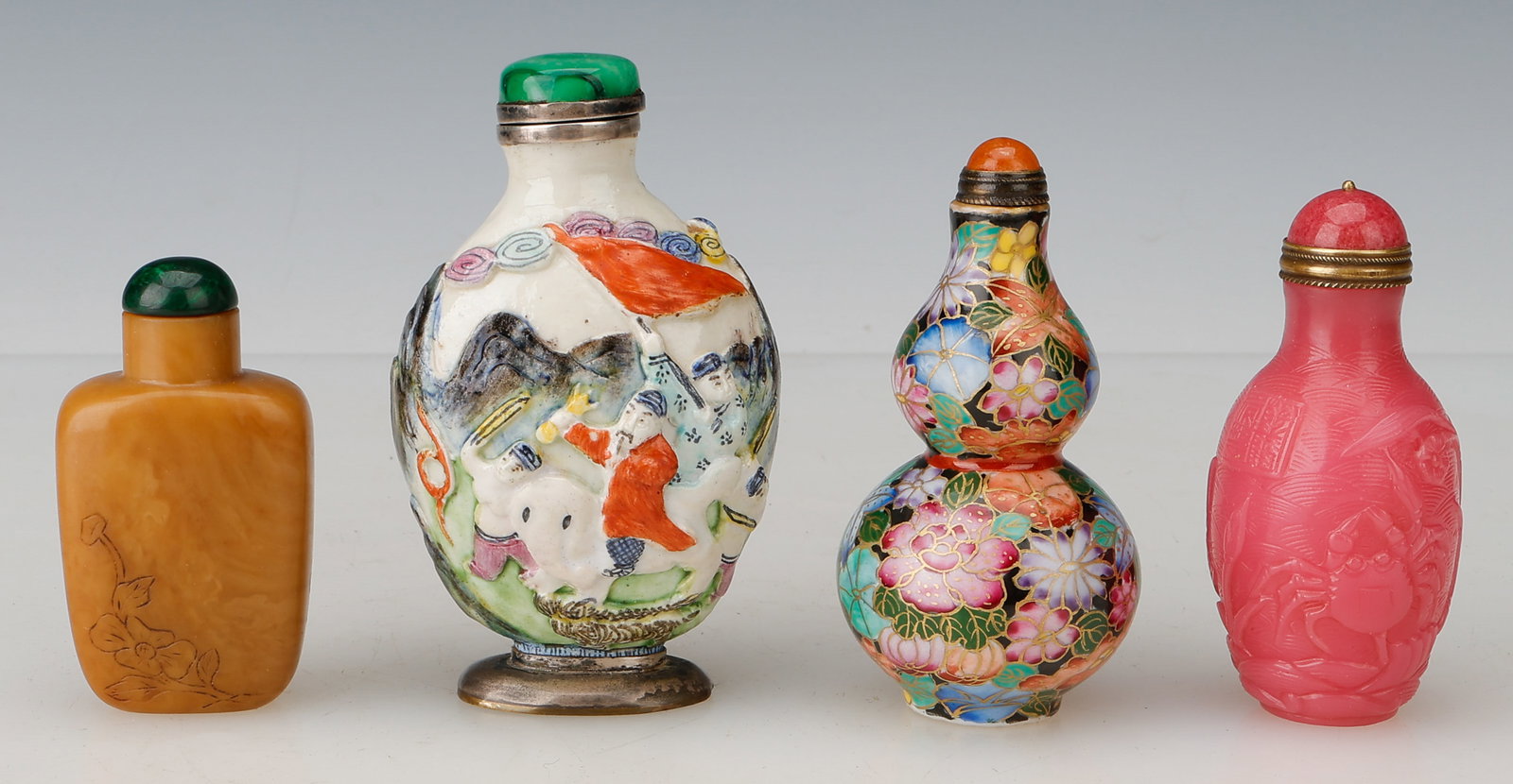 Group Of 4 Chinese Snuff Bottles, 19th Century (1 of 5)