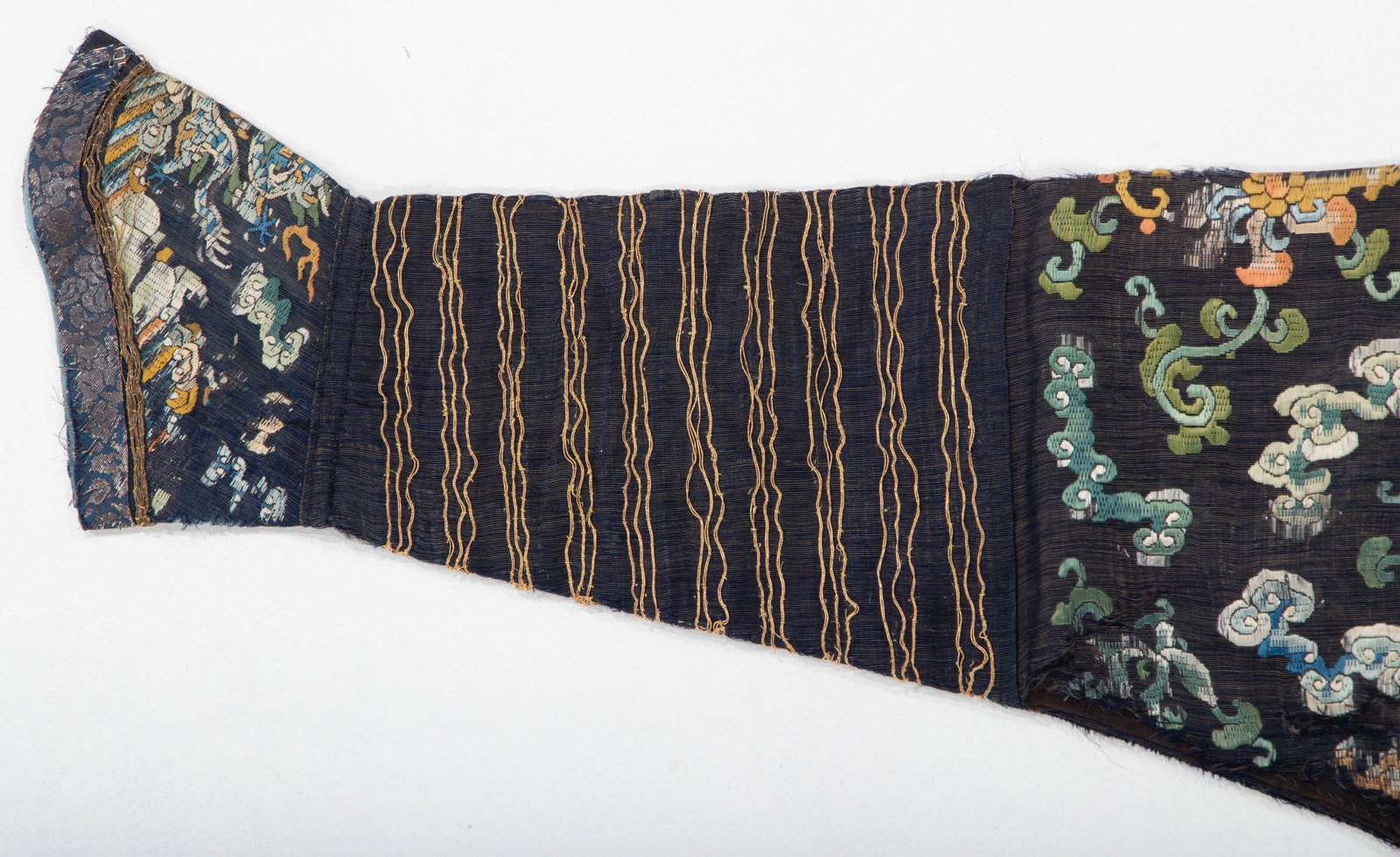 A Chinese Five-Clawed Dragon Silk Gauze Jifu Court Robe - 4