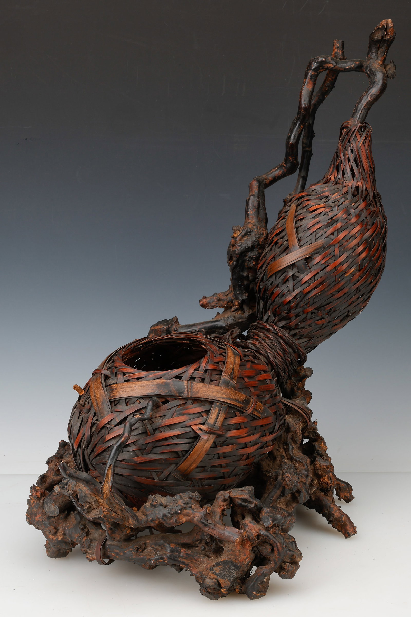 Japanese Hanakago Ikebana Double-Gourd Form Flower Basket, Edo Period (1 of 5)