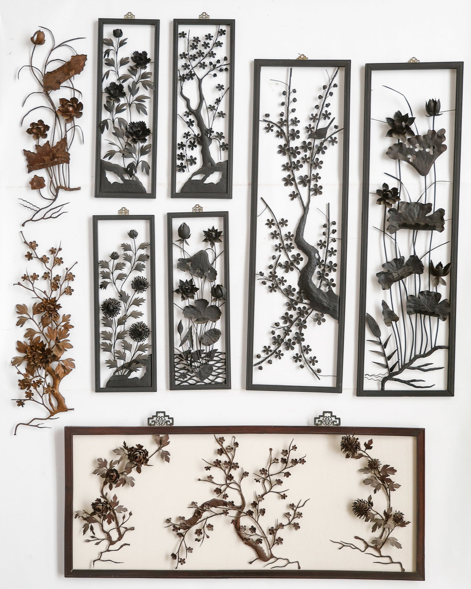 10 Openwork Metal Flower Wall Decorations, 19th century (1 of 6)