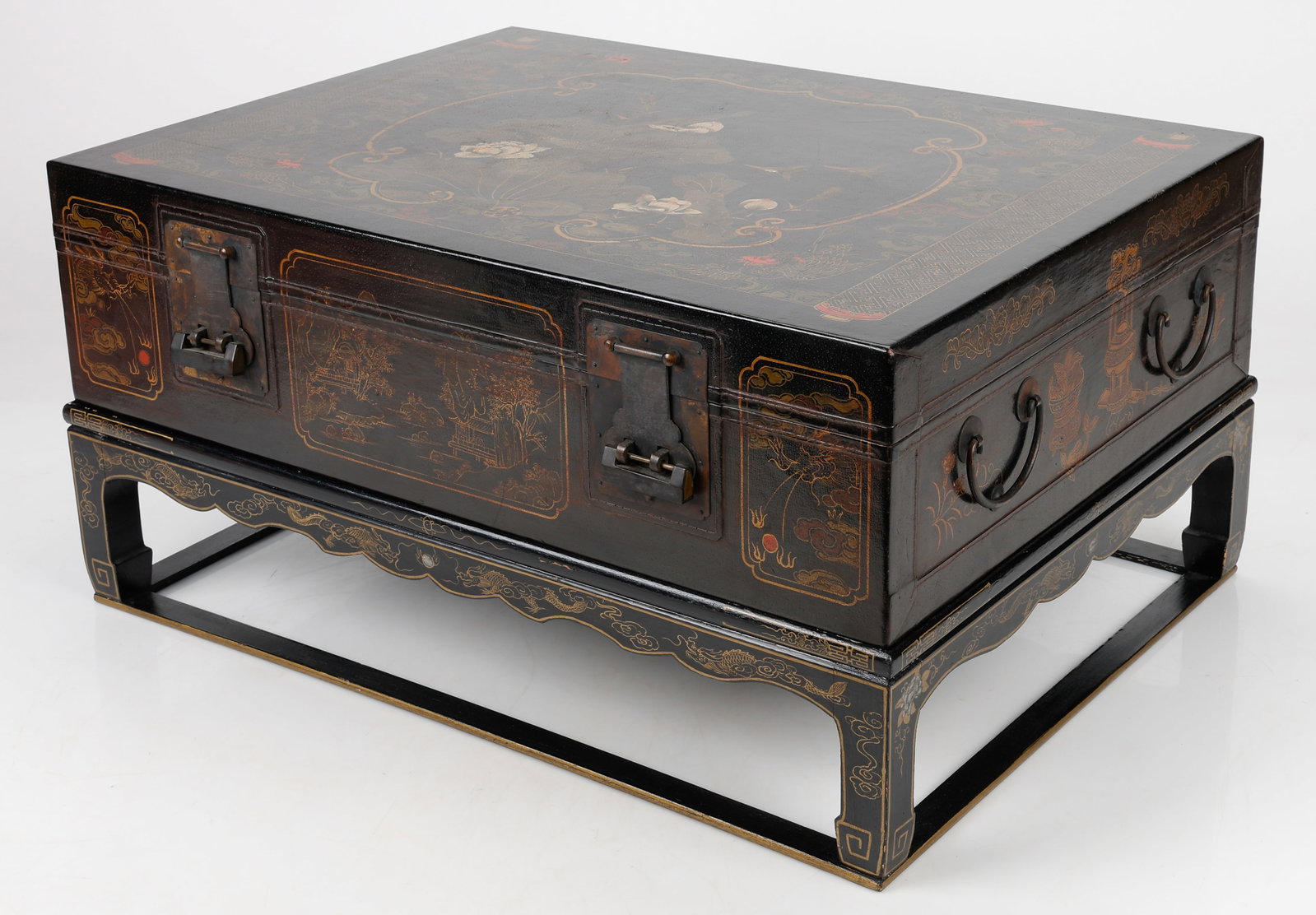 Chinese Black Lacquer Trunk on stand, Late 19th Century - early 20th Century (1 of 6)