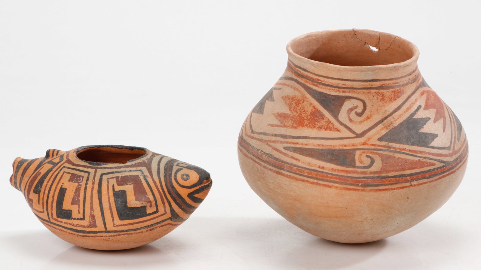 Pre-Columbian Casas Grandes Polychrome Pottery Effigy Fish And Pot, C. 1280-1450 CE, Ex. Douglas (1 of 3)