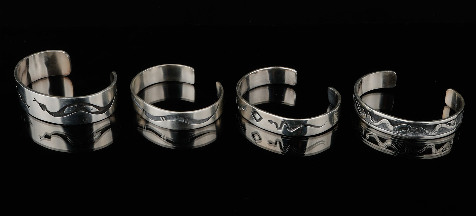 4 Hopi And Hopi Style Silver Cuff Bracelets, Weight: 141g (1 of 6)