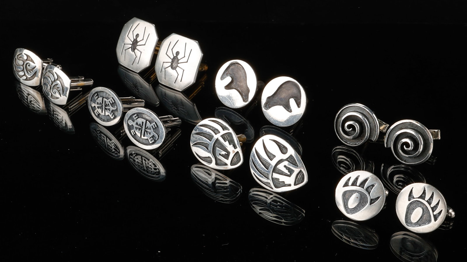 7 Pairs of Hopi Silver Cufflinks, Weight: 86g (1 of 3)