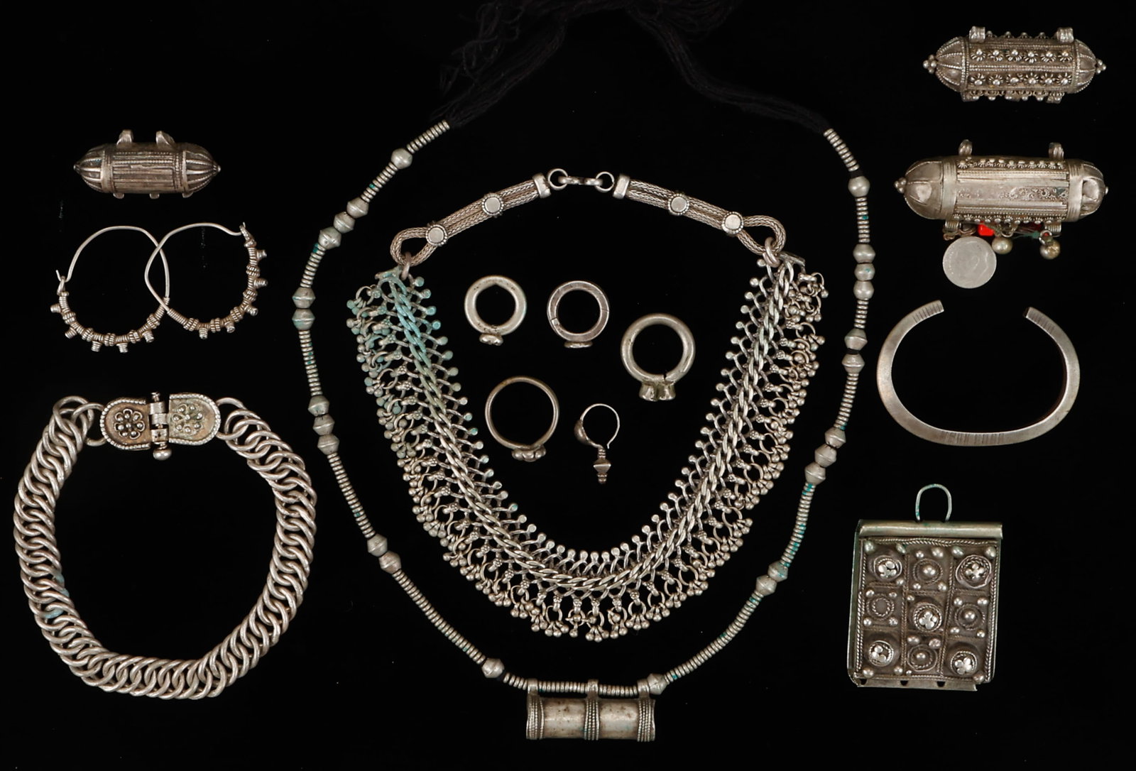 Collector's Lot of 17 Pieces of Silver Jewelry, Yemen/Ethiopia (1 of 5)