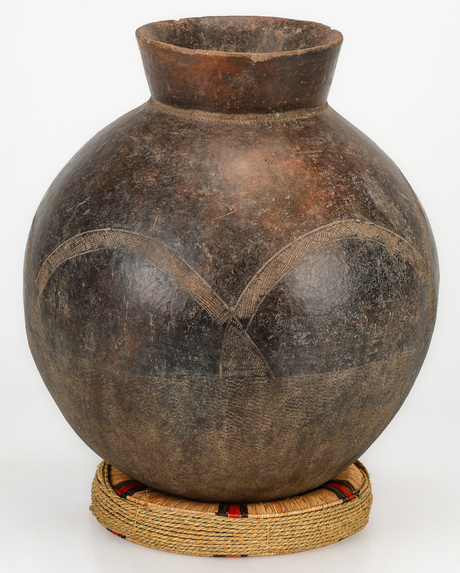 African Lobi Ceramic Pot, Burkina Faso, Estate of Edward Albee, H: 17.5" (1 of 4)