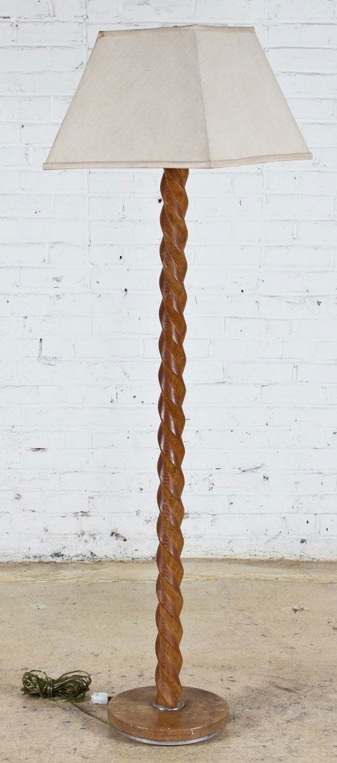 Russel Wright (Attributed) Floor Lamp: Russel Wright (Attributed) Floor Lamp. Spiral turned wood column. Size: 66.5" x 18" x 18".
