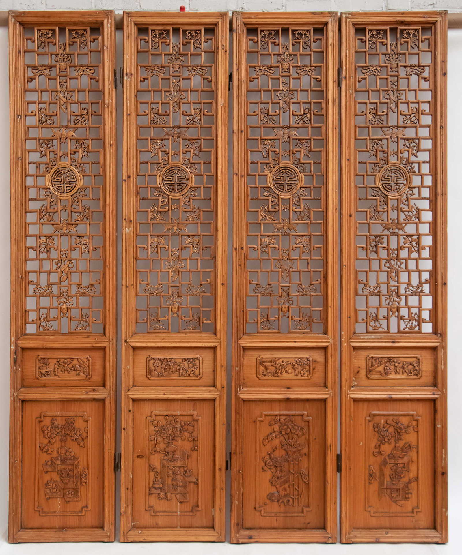 Chinese Openwork 4-Panel Room Divider Screen (1 of 6)