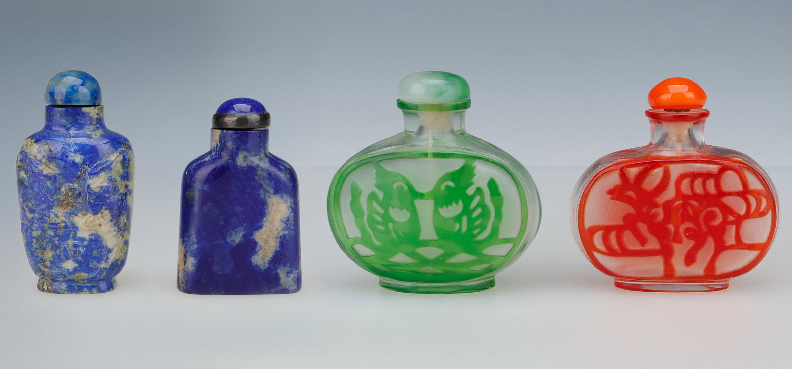 4 Chinese Snuff Bottles (1 of 9)