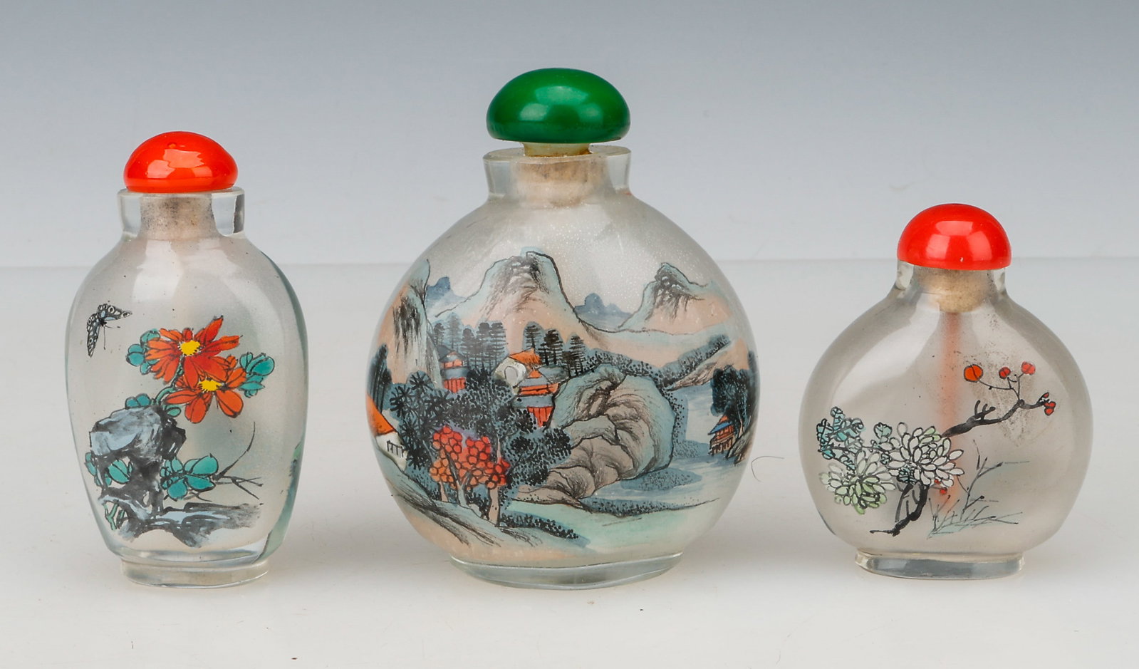3 Chinese Reverse Painted Glass Snuff Bottles (1 of 4)