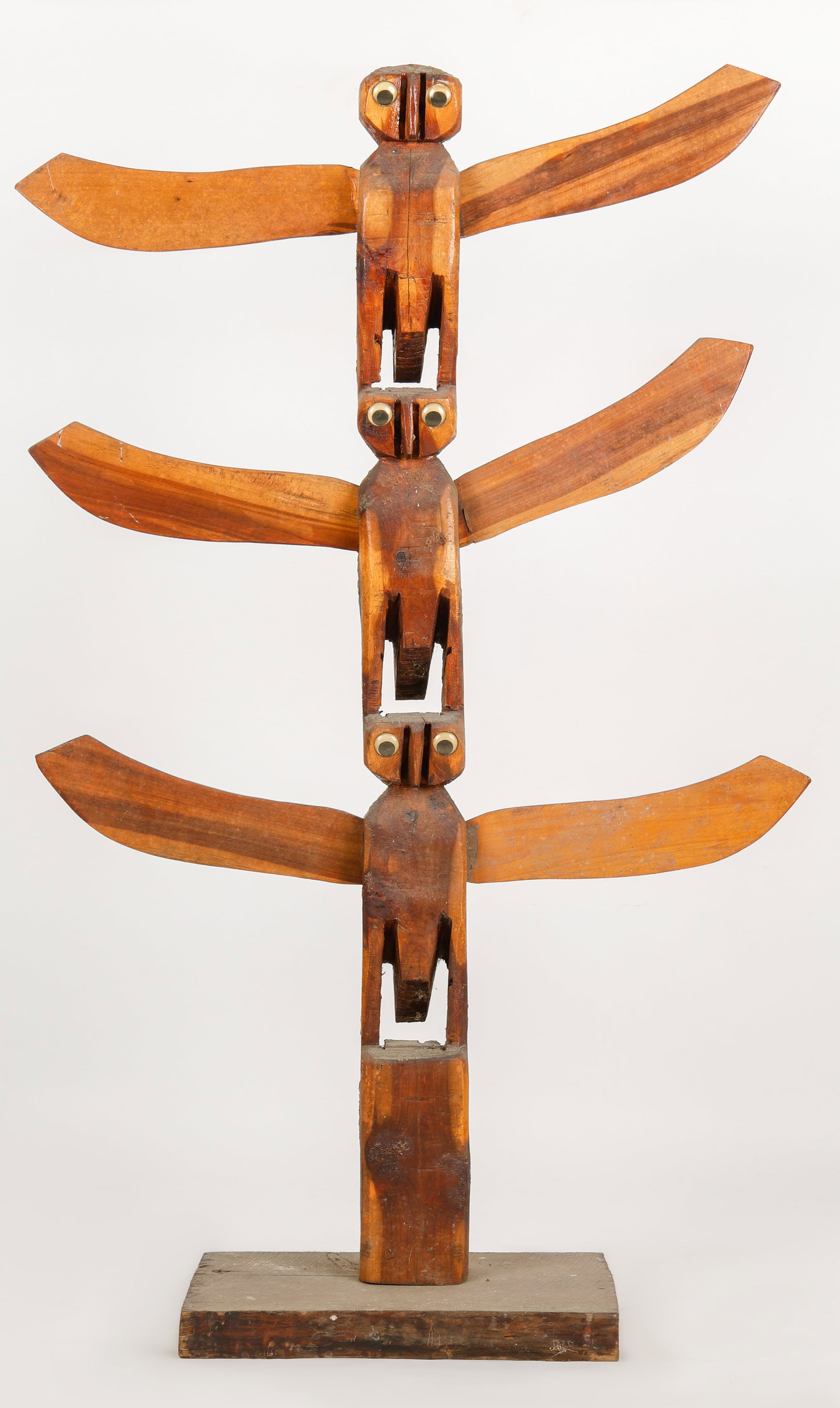 J.L. Nippers (1935-2021) "Monumental Owl Totem": J.L. Nippers (American/Beechgrove, Tennessee, 1935-2021) "Monumental Owl Totem," carved wood sculpture, removable wings. Size: 62'' x 36'' x 12'' (157 x 91 x 30 cm). Provenance: acquired directly from