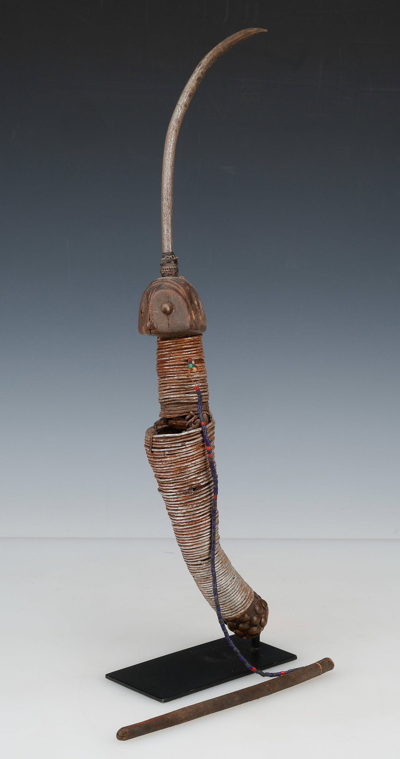 African Ngbaka Pipe, DRC, Ex. Douglas Dawson, H: 19" (1 of 5)