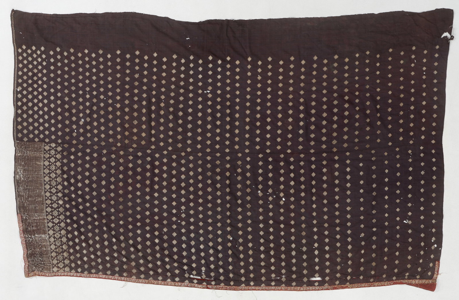 Minangkabau Silk and Songket Selendang Shoulder Cloth, Sumatra: Minangkabau Silk and Songket Selendang Shoulder Cloth, Sumatra. Size: 4'10'' x 3'1'' (147 x 94 cm). Purple silk with scattered stars in songket. Provenance: ex. Private Denver collection.