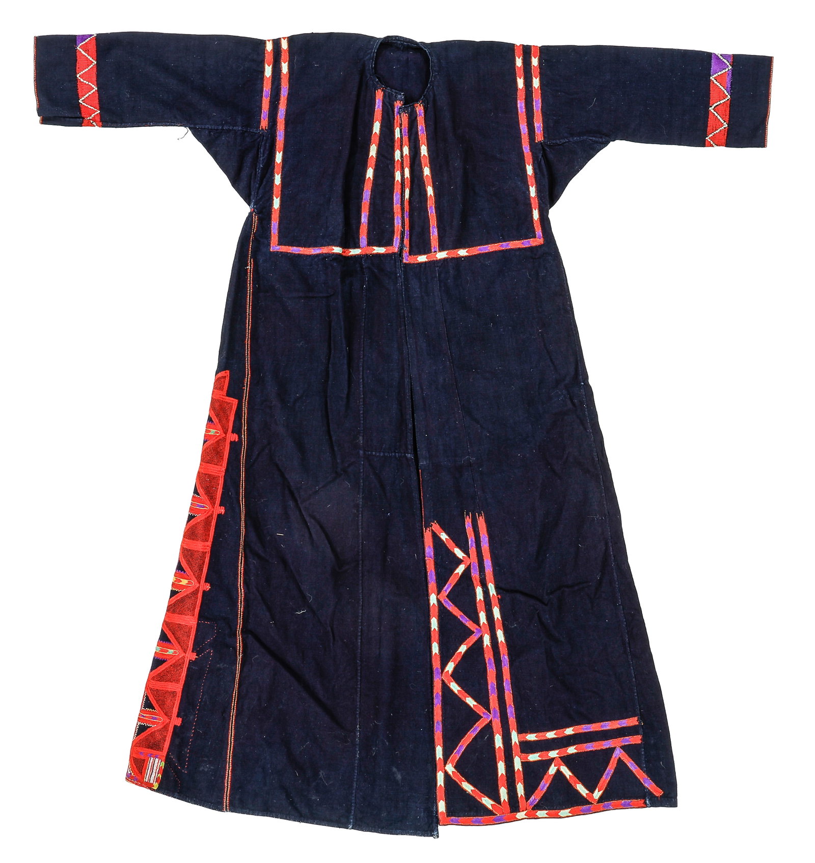 Women's Dress, Mhardan Region, Syria, Early-Mid 20th C.: Women's Dress, Mhardan Region, Syria, Early-Mid 20th C. Size: 4'2'' x 4'5'' (127 x 135 cm). Cotton with embroidery.