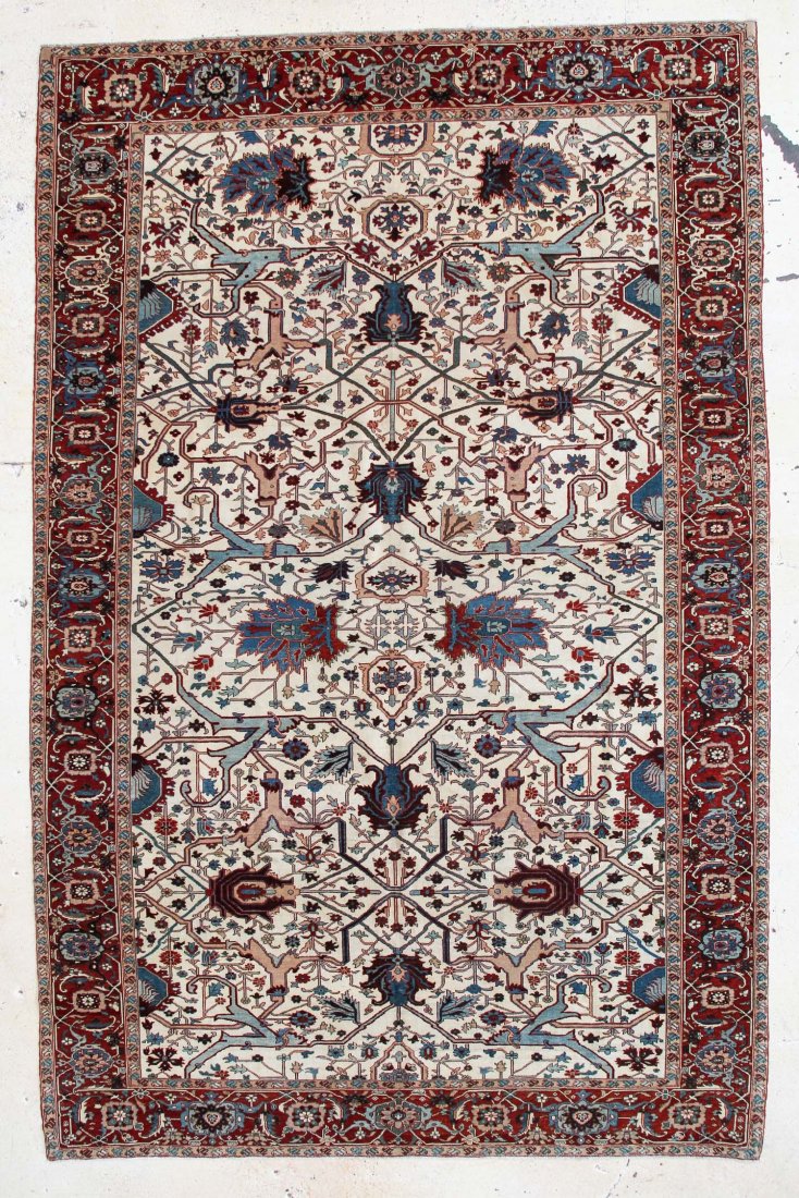 Ivory Ground Serapi Carpet: 8'10" x 13'6": Ivory Ground Serapi Carpet, Turkey, modern, natural dyes. Size: 8'10" x 13'6", 2.69 x 4.12 m.