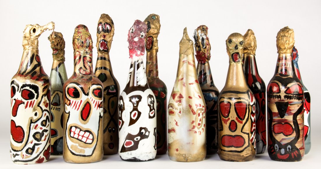 Preacher Frank Boyle, Twelve Painted Bottles (USA): Preacher Frank Boyle (USA), Twelve Painted Bottles. Size: 14" x 3" x 3".