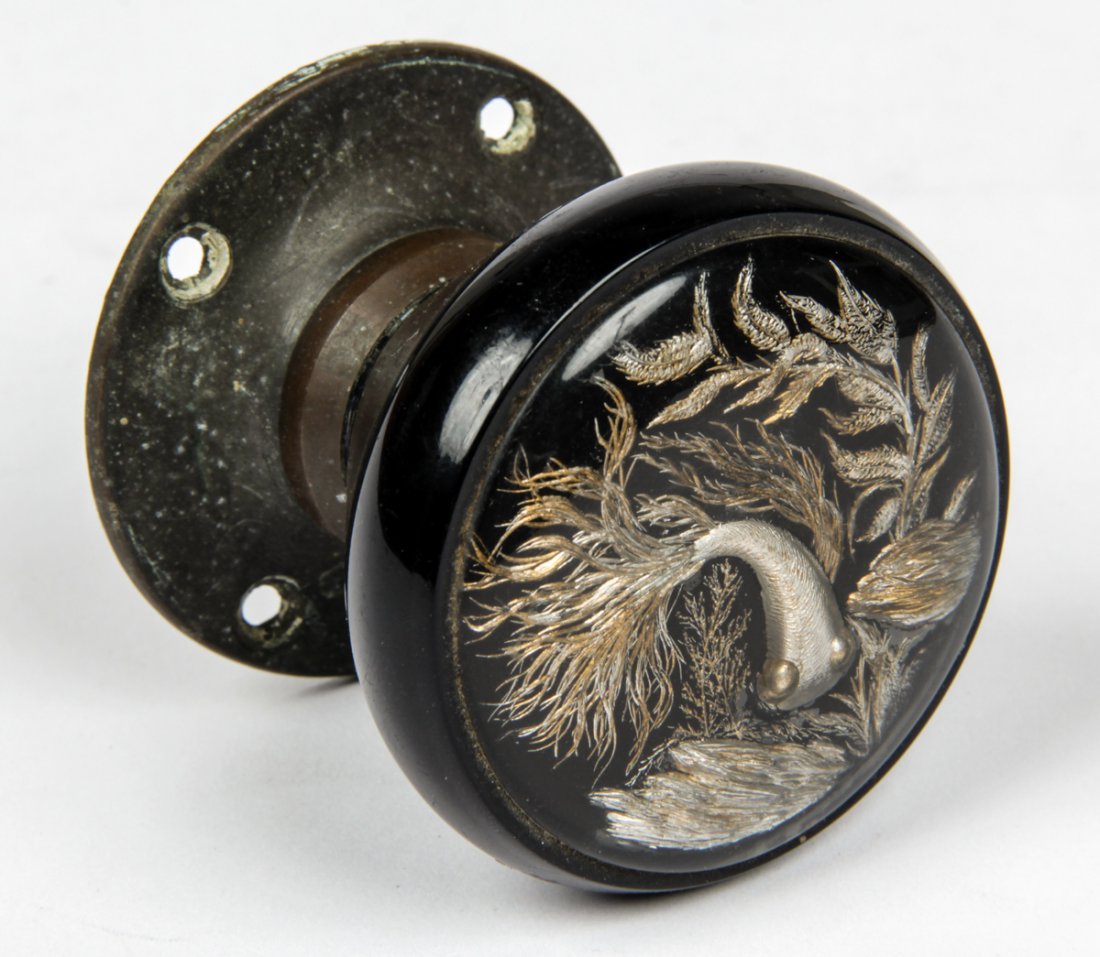 English Victorian Chinoiserie Doorknob: English Victorian Chinoiserie Doorknob. Gold and silver thread decorated. Size: 2.5" x 2.5" x 2.5" (6 x 6 x 6 cm).