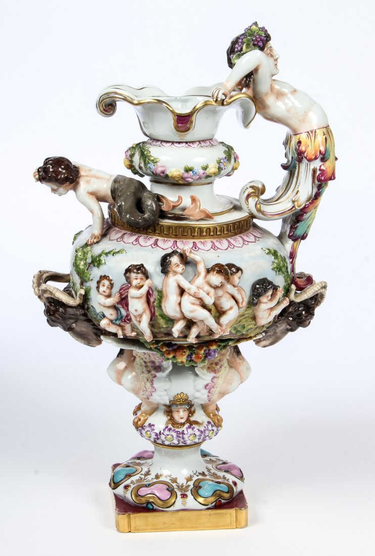 Capodimonte Ewer: Capodimonte Ewer. Losses. Size: 18" x 9" x 10" (46 x 23 x 25 cm).