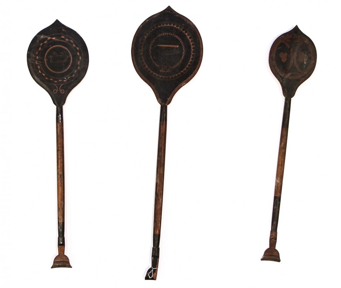 3 Antique Ethnographic Paddles: 3 Antique Ethnographic Paddles, depicting beaver and whale imagery. Ranging in Size From: 41" x 8.5" x 1" (104 x 22 x 3 cm); to 48" x 12.5" x 1" (122 x 32 x 3 cm). Philadelphia estate.
