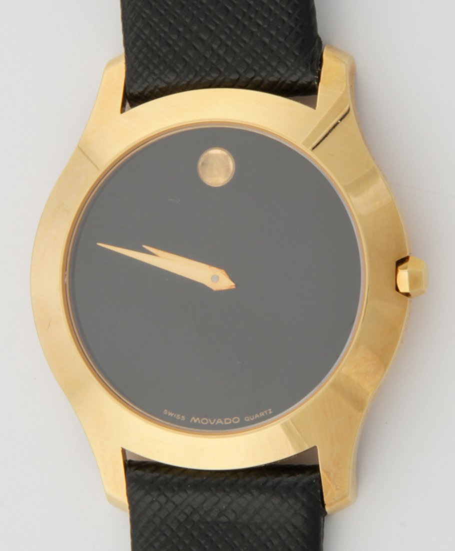 Movado Watch: Movado Watch. Swiss Quartz Movement. Marked 87.A2.885, 2984284. Size: 1.5" x 1.5", 4 x 4 cm (watch body). Unused Condition. Original Box. May need Battery. 30.6g.Since 1937, the The Silver Shop of Pri