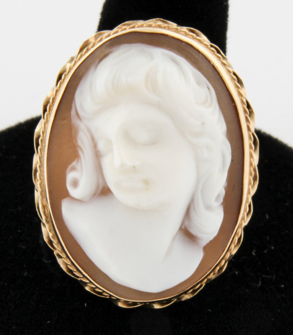 Cameo Ring: Lovely Cameo Ring, unmarked. Size 8.5. 9.3 g. Since 1937, the The Silver Shop of Princeton, NJ was located at 59 Palmer Square West.