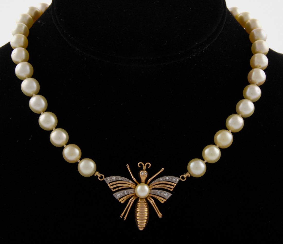 Large Pearl Necklace Choker with 14K Gold and Diamond: Large Pearl Necklace Choker with Gold and Diamond Wasp. Marked 14K. 15.5"L (39 cm). Showstopping Quality. 39.8 g. Since 1937, the The Silver Shop of Princeton, NJ was located at 59 Palmer Square West.