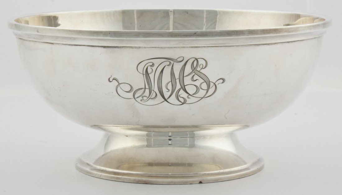Gorham Silver Footed Centerbowl Bowl marked Sterling: Gorham Silver Footed Centerbowl Bowl marked Sterling 42622. Monogrammed. 4.5" x 9.75" (11 x 25 cm). Weight: 25.81 ozt. Since 1937, the The Silver Shop of Princeton, NJ was located at 59 Palmer Square 